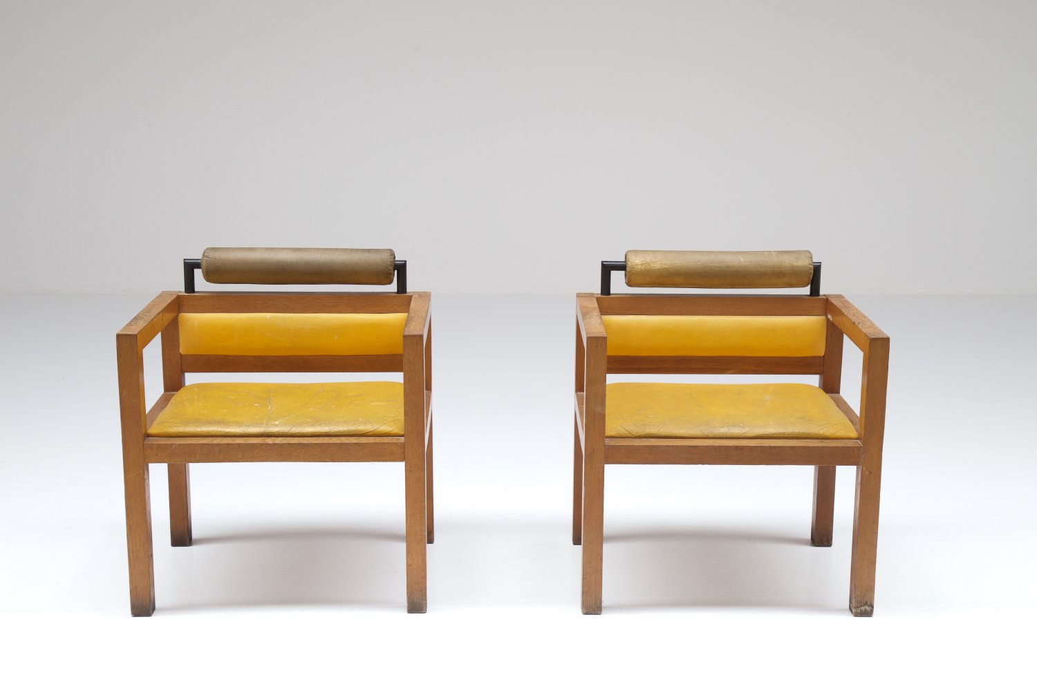 Pair of Italian chairs