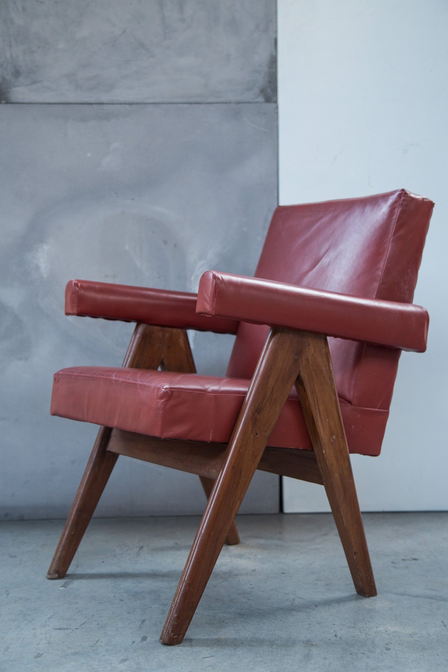 Pair of Pierre Jeanneret chairs 