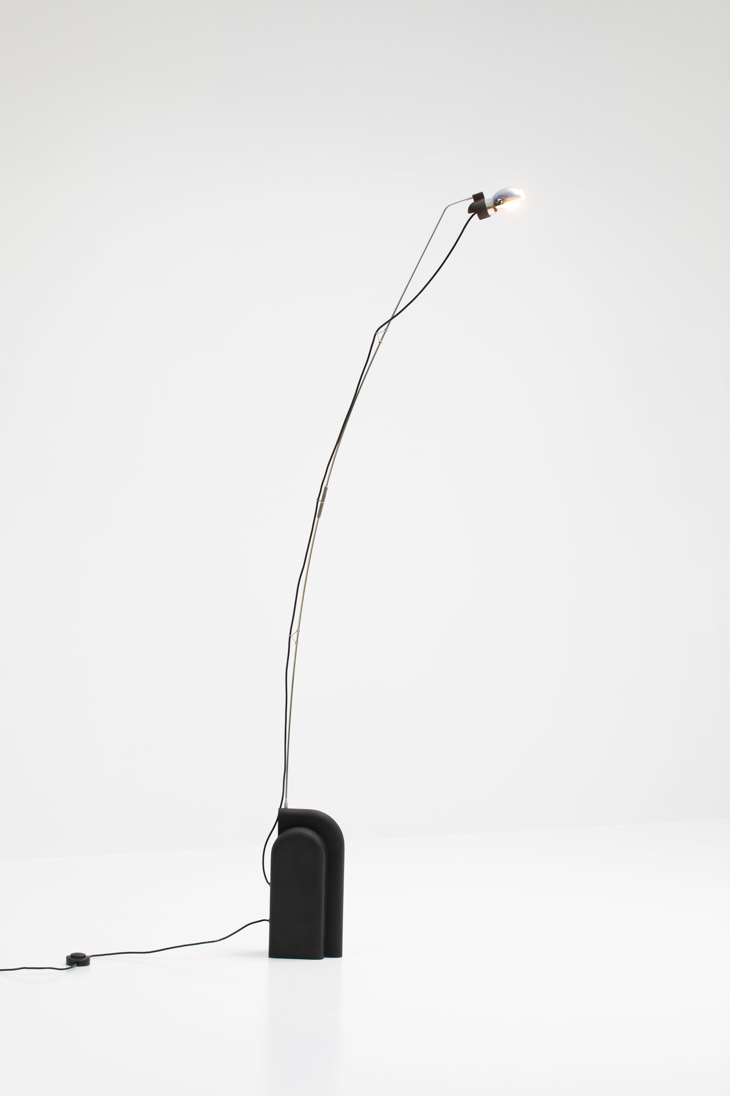 Ennio Chiggio floorlamp by Lumenform