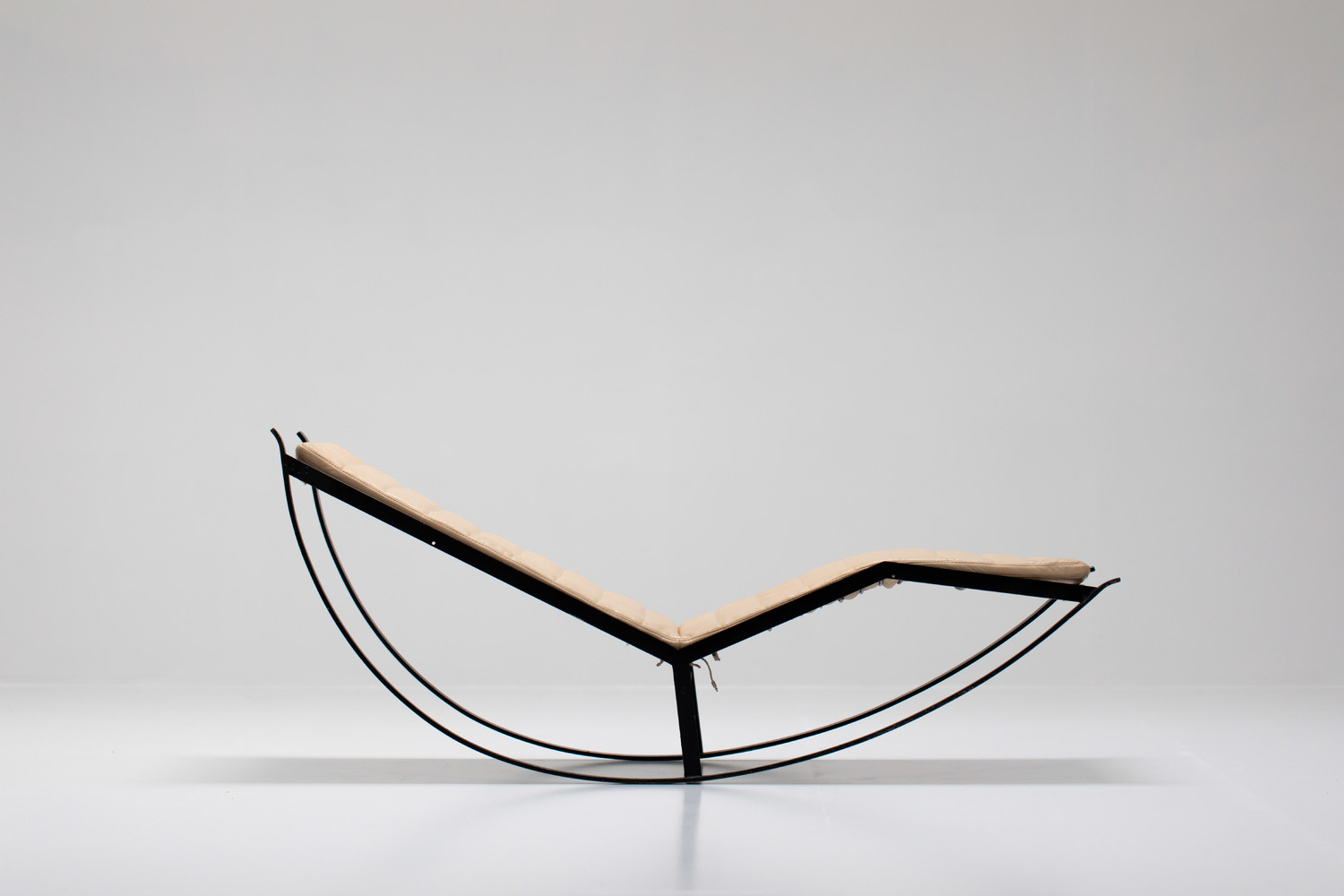 Italian Chaise Longue by Willy Rizzo