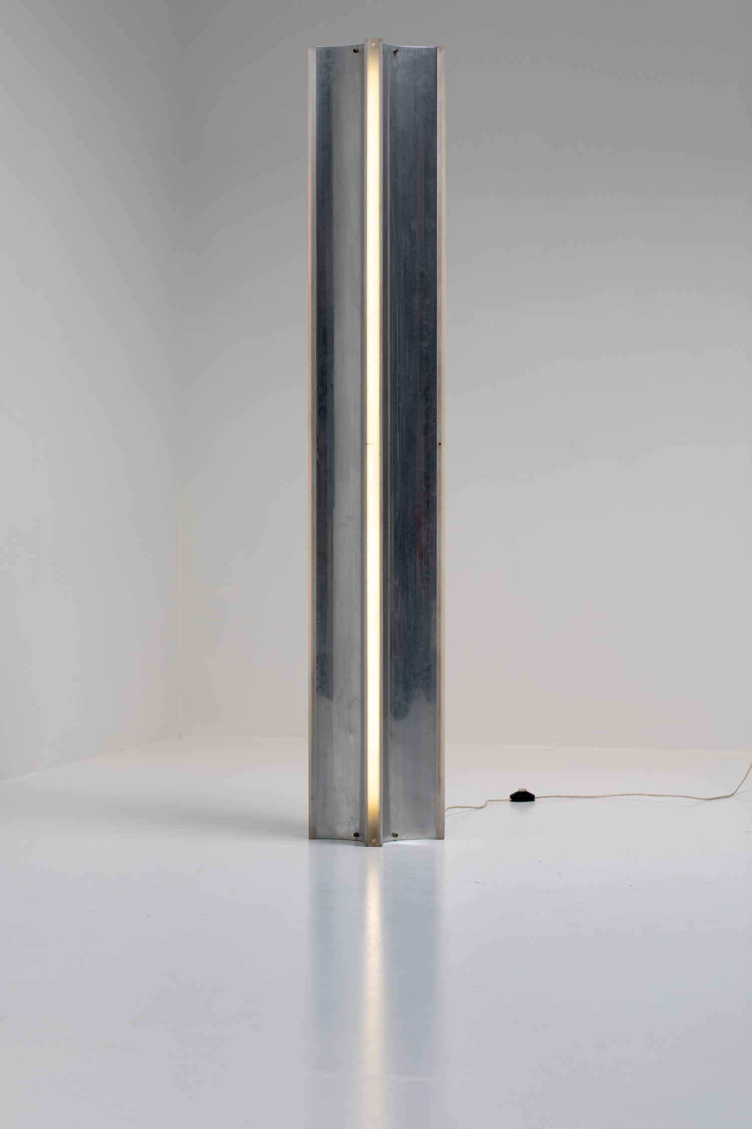 Azimuth floor lamp by Fabrizio Cocchia and Gianfranco Fini for New Lamp