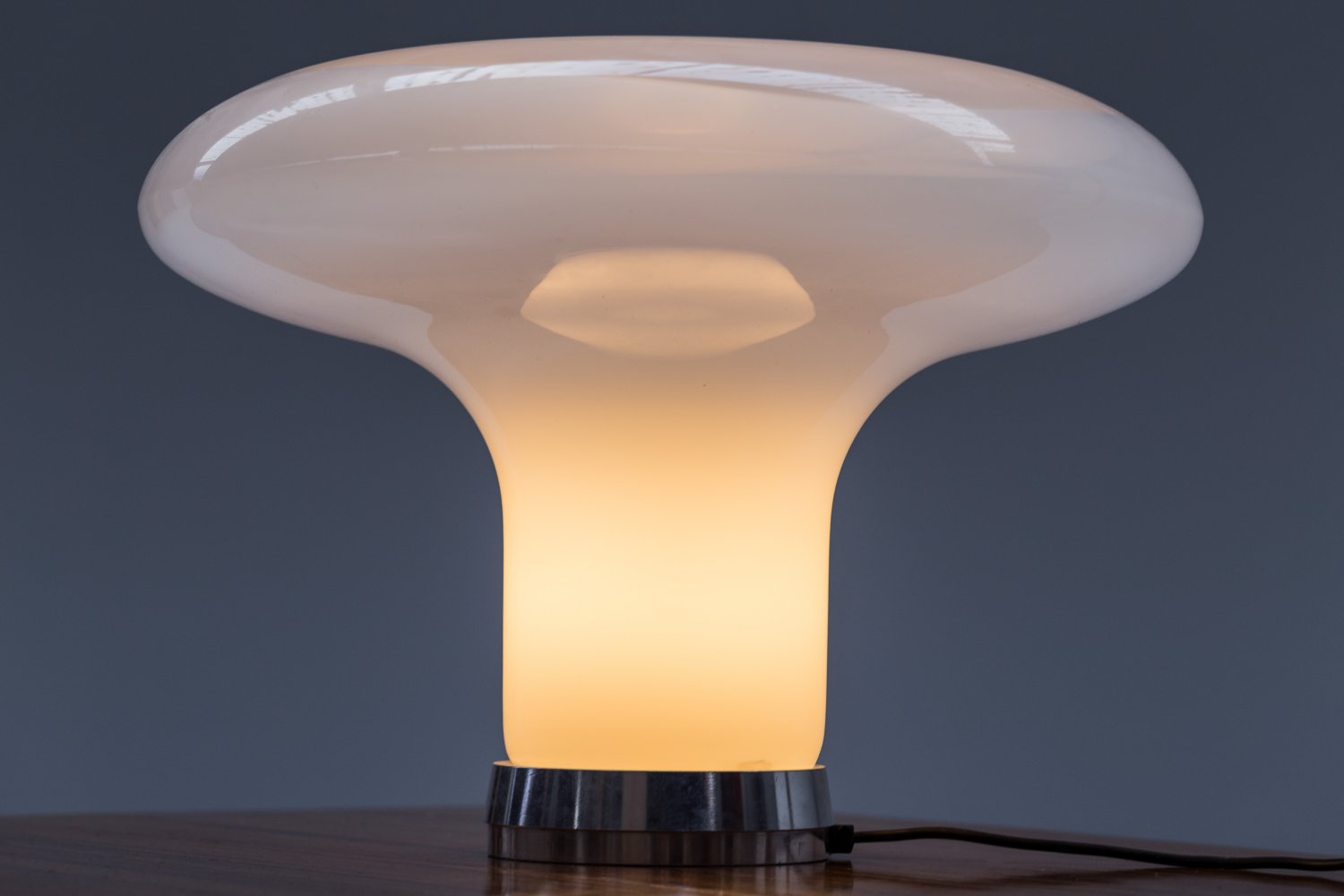 Lesbo table lamp by Angelo Mangiarotti for Artemide