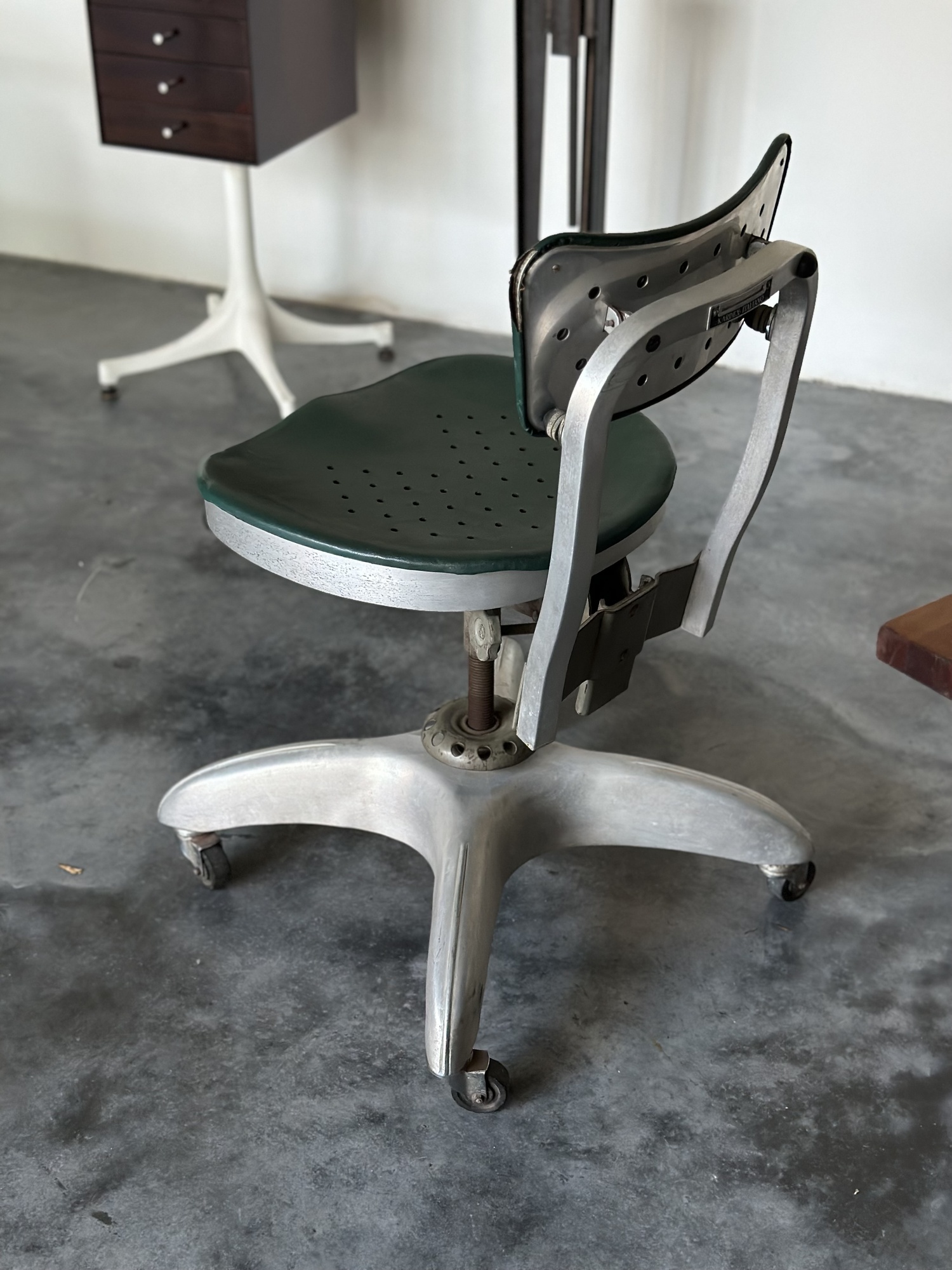 Gio Ponti 1938 industrial desk chair