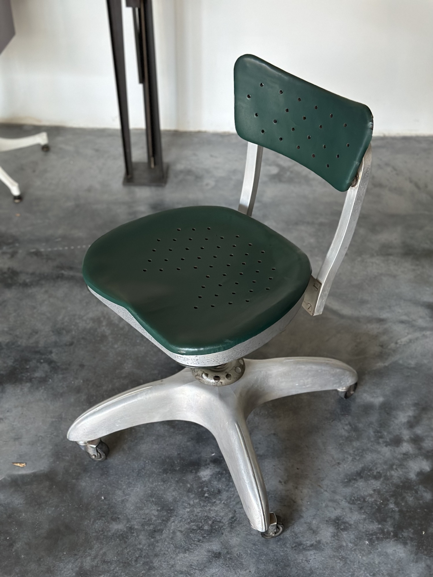 Gio Ponti 1938 industrial desk chair